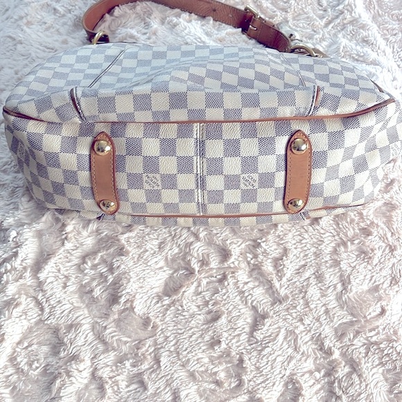 Louis Vuitton Galleria Gm Auth - Picture 3 of 12